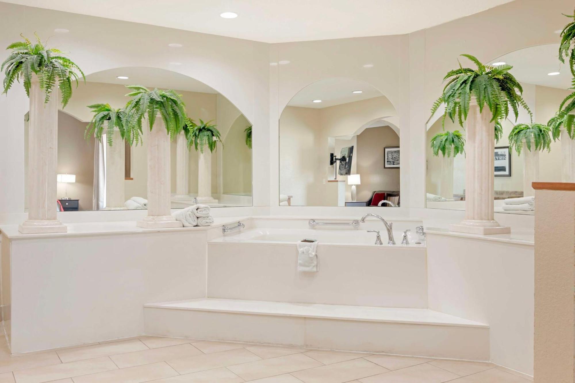 Best Western Plus Bradbury Inn And Suites Waycross Dış mekan fotoğraf