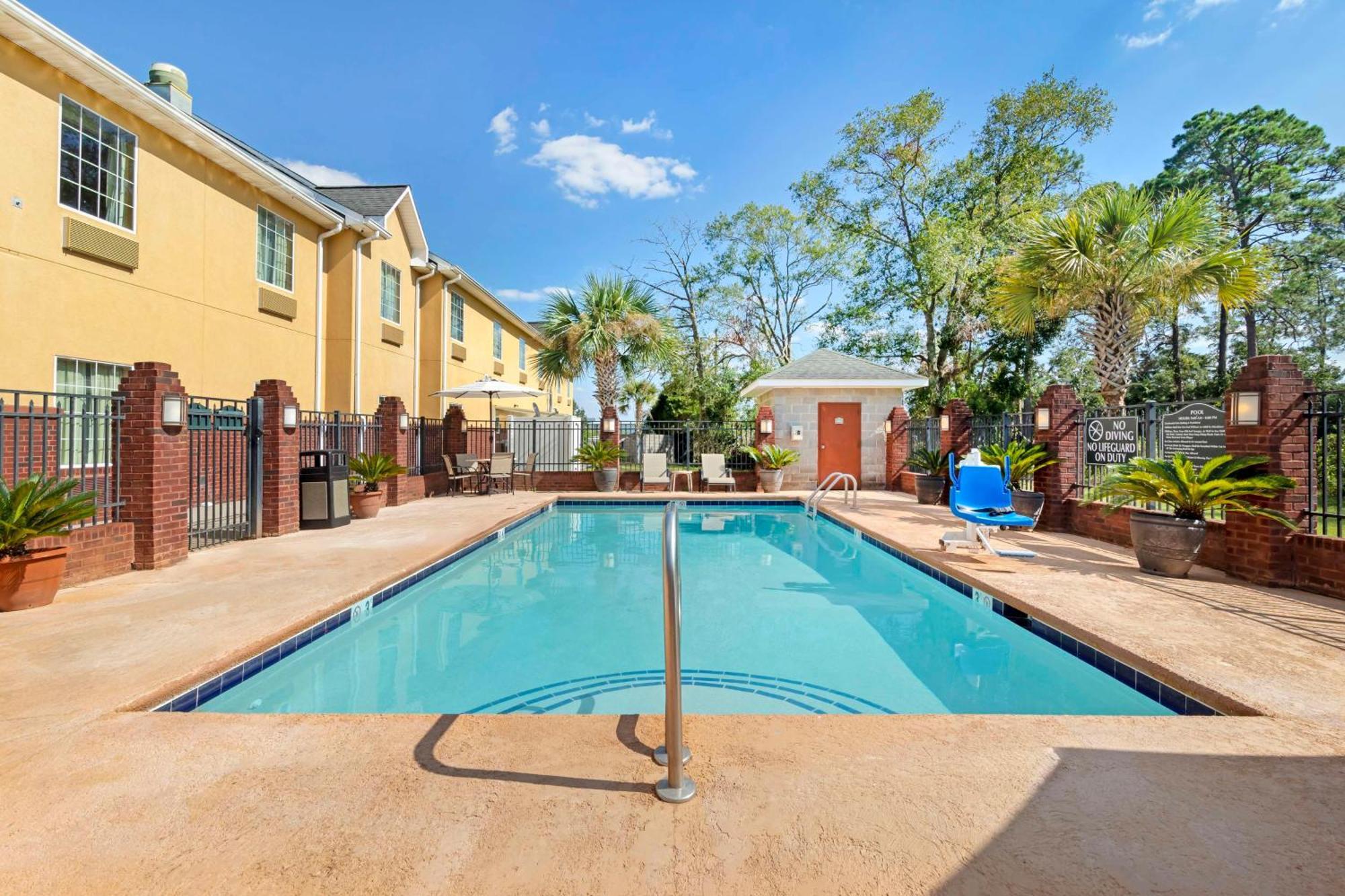 Best Western Plus Bradbury Inn And Suites Waycross Dış mekan fotoğraf